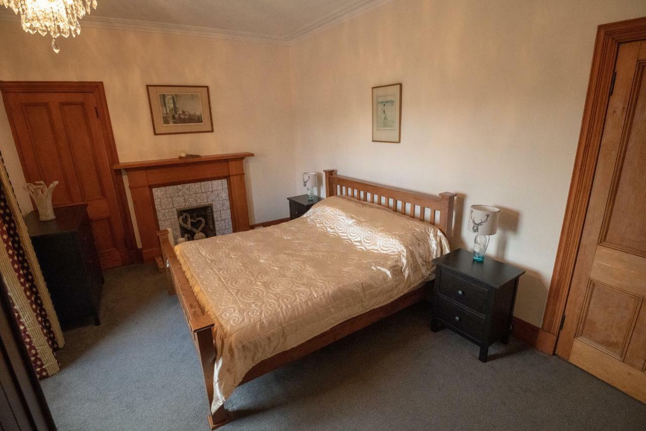 Period House / Entire Upstairs Flat Διαμέρισμα Ίνβερνες Εξωτερικό φωτογραφία